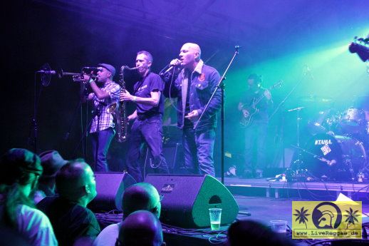 8°6 Crew (F) 21. This Is Ska Festival - Wasserburg, Rosslau 24. Juni 2017 (15).JPG